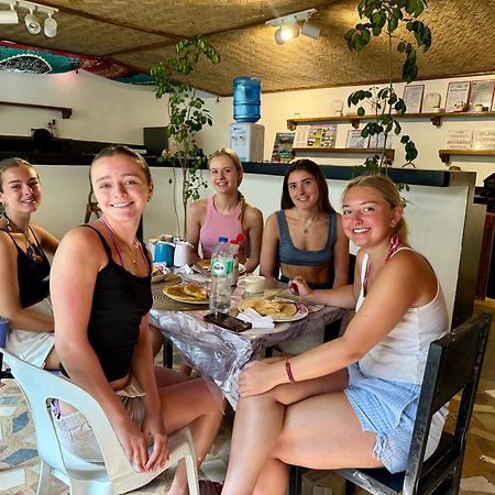 Paradiso Hostel El Nido Kültér fotó